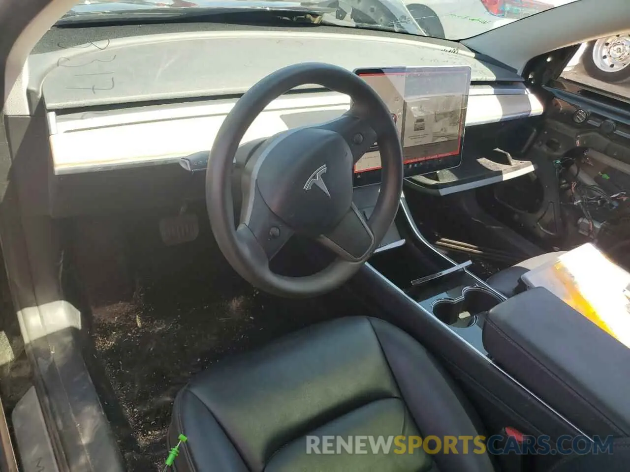 8 Photograph of a damaged car 5YJ3E1EA8LF806017 TESLA MODEL 3 2020