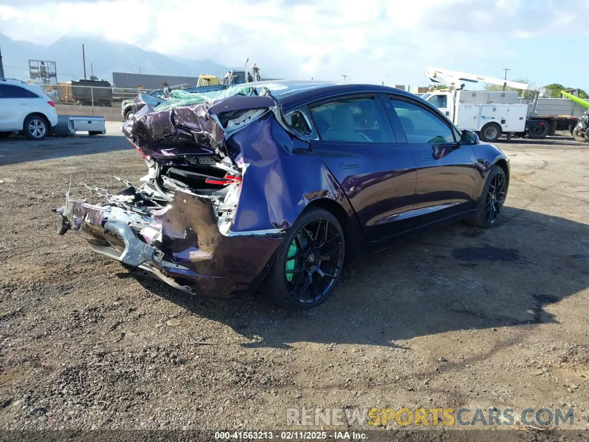 4 Photograph of a damaged car 5YJ3E1EA9LF599332 TESLA MODEL 3 2020