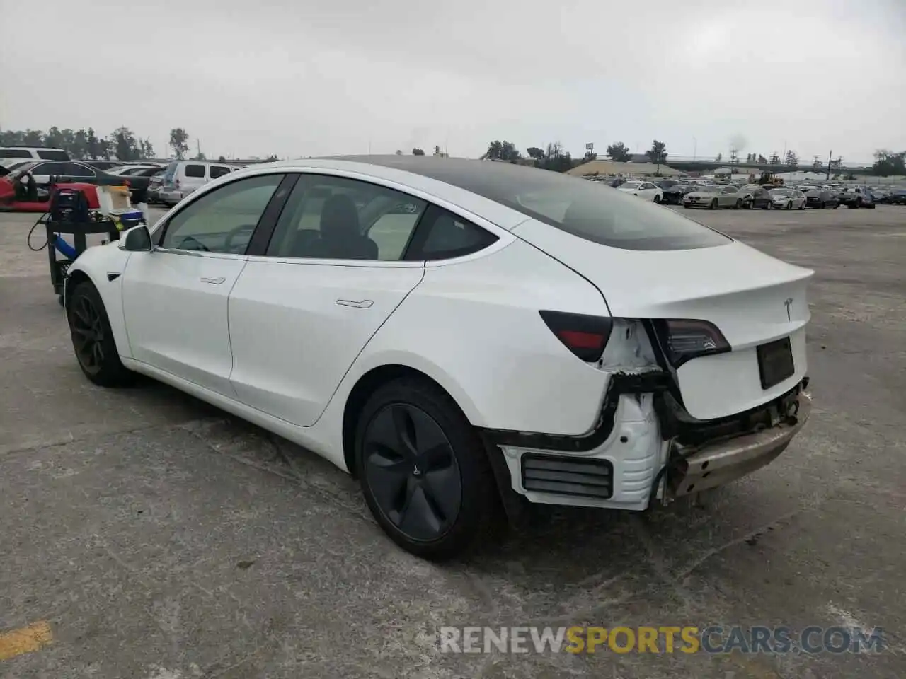 3 Photograph of a damaged car 5YJ3E1EA9LF613018 TESLA MODEL 3 2020