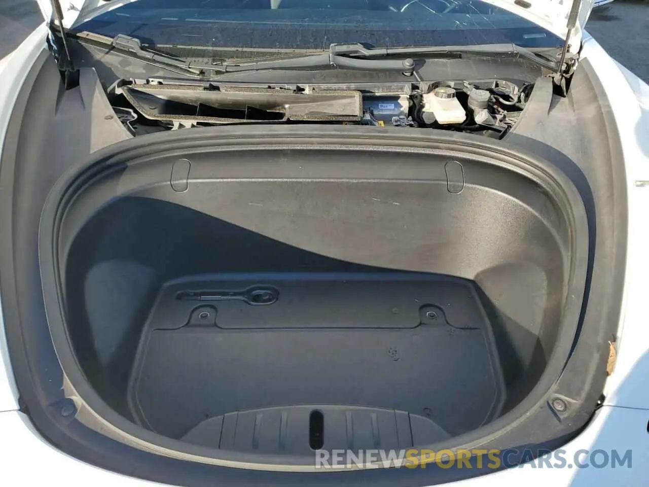 11 Photograph of a damaged car 5YJ3E1EA9LF625475 TESLA MODEL 3 2020