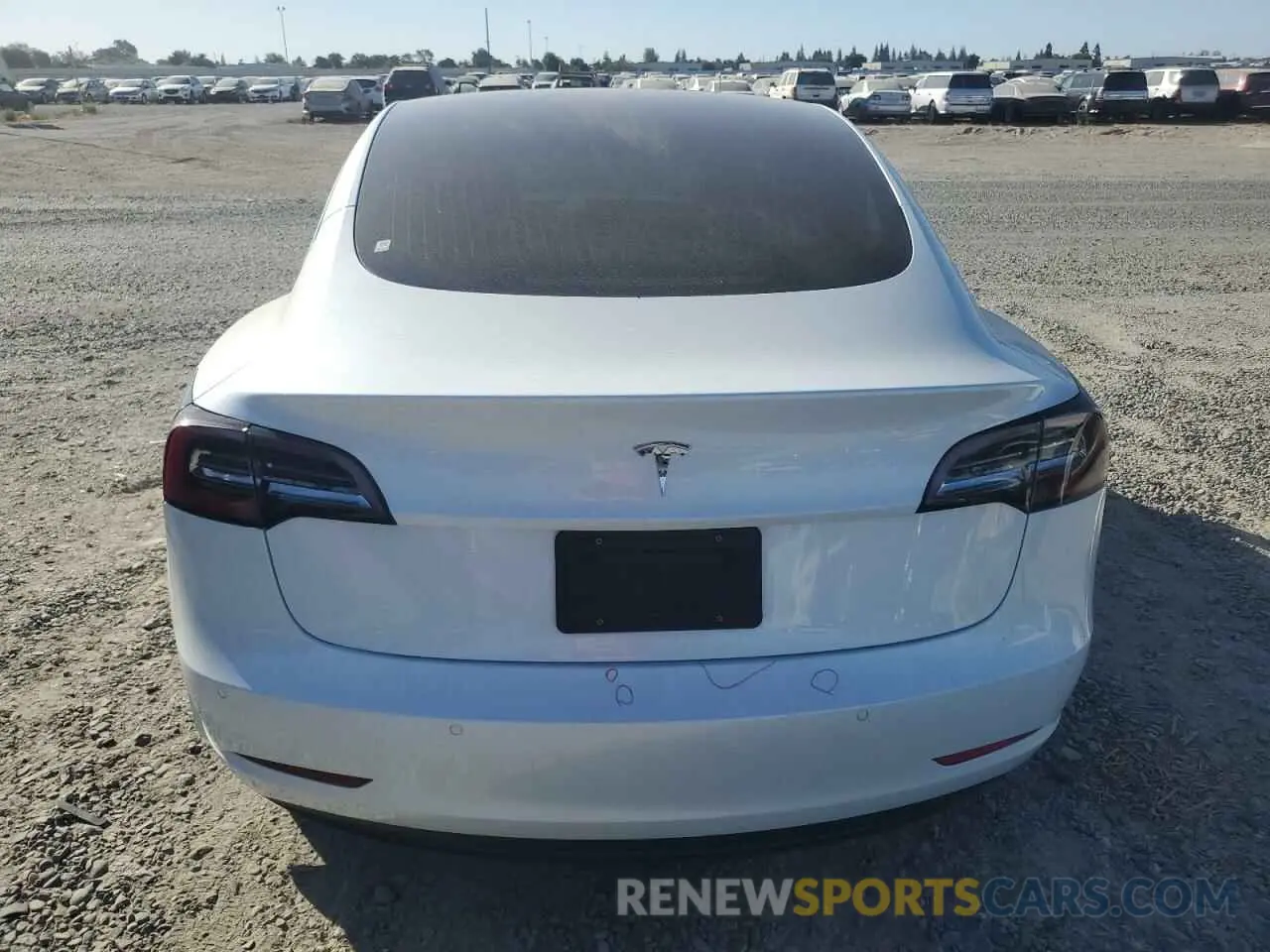 6 Photograph of a damaged car 5YJ3E1EA9LF631793 TESLA MODEL 3 2020