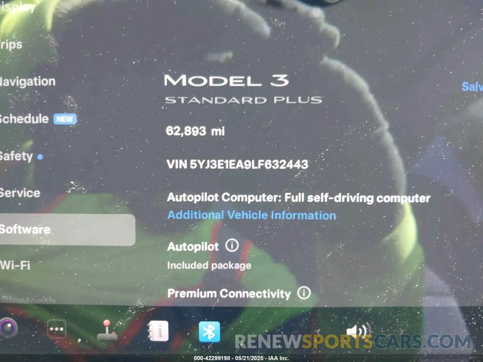 14 Photograph of a damaged car 5YJ3E1EA9LF632443 TESLA MODEL 3 2020