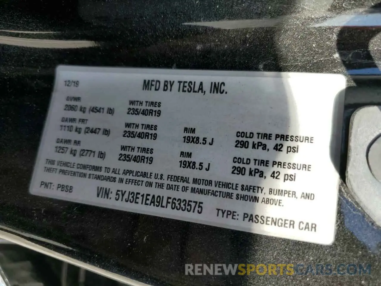 12 Photograph of a damaged car 5YJ3E1EA9LF633575 TESLA MODEL 3 2020