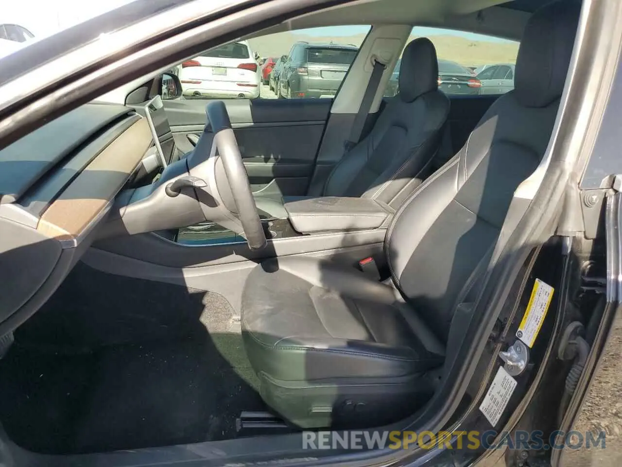 7 Photograph of a damaged car 5YJ3E1EA9LF633575 TESLA MODEL 3 2020