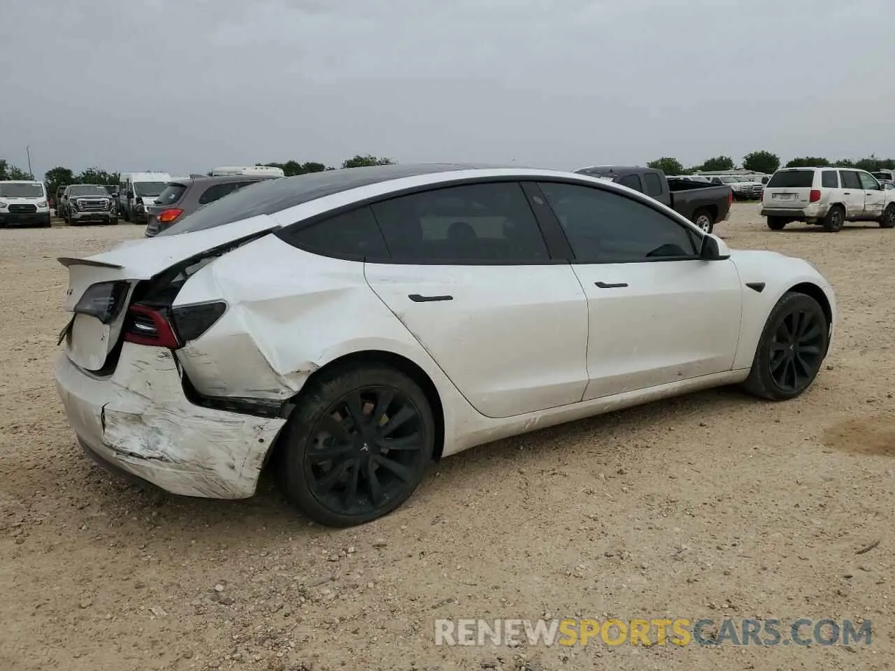 3 Photograph of a damaged car 5YJ3E1EA9LF661702 TESLA MODEL 3 2020