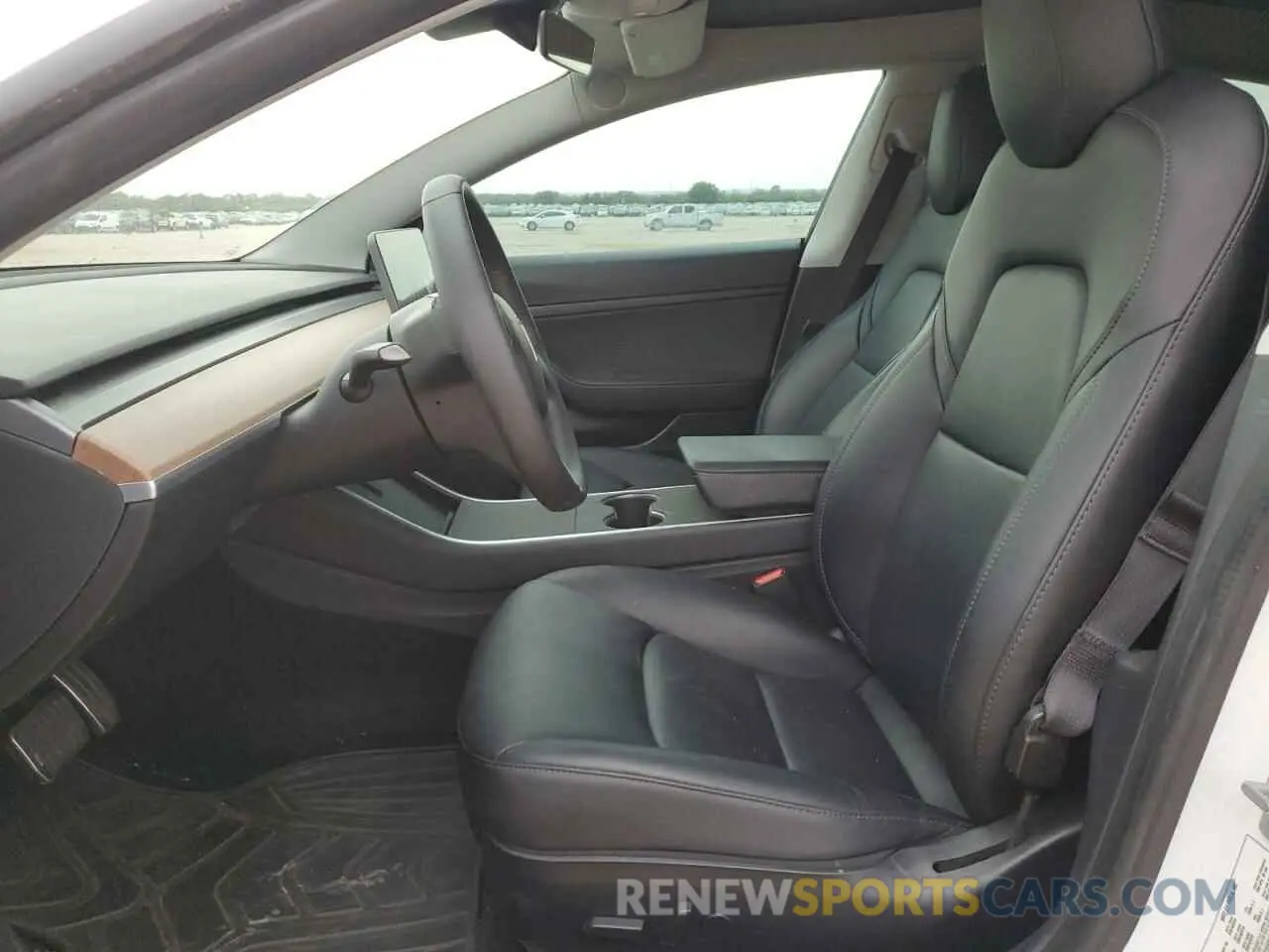 7 Photograph of a damaged car 5YJ3E1EA9LF661702 TESLA MODEL 3 2020