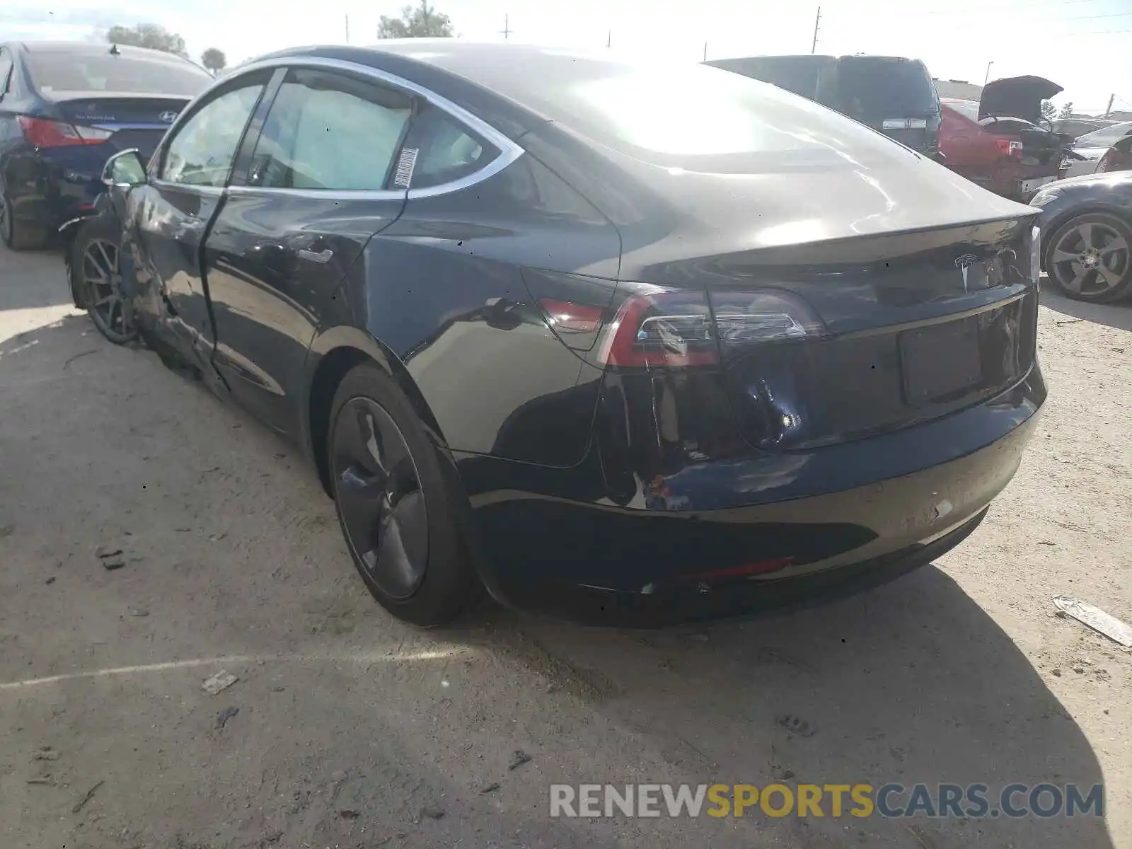 3 Photograph of a damaged car 5YJ3E1EA9LF661991 TESLA MODEL 3 2020