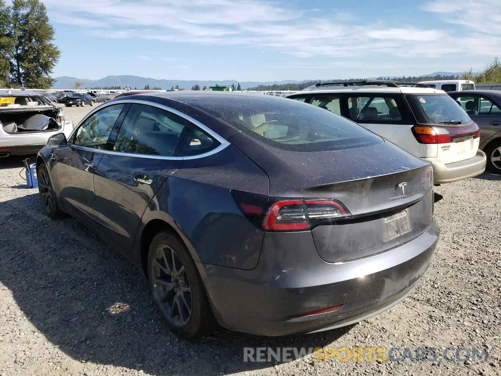 3 Photograph of a damaged car 5YJ3E1EA9LF704984 TESLA MODEL 3 2020