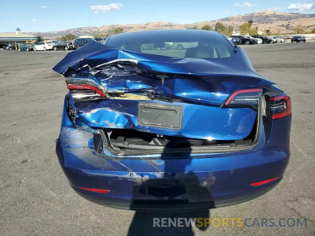 6 Photograph of a damaged car 5YJ3E1EA9LF705830 TESLA MODEL 3 2020