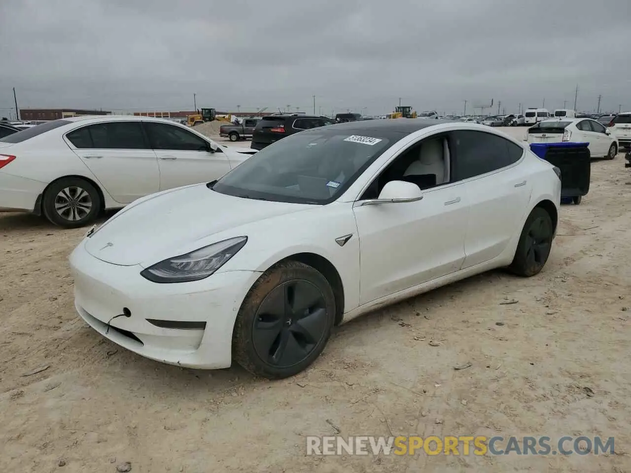 1 Photograph of a damaged car 5YJ3E1EA9LF709943 TESLA MODEL 3 2020