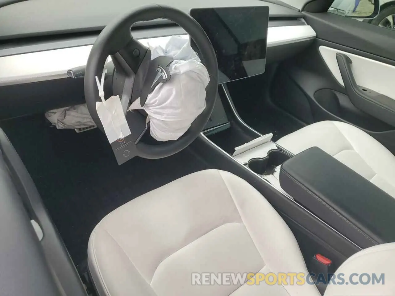 8 Photograph of a damaged car 5YJ3E1EA9LF709943 TESLA MODEL 3 2020