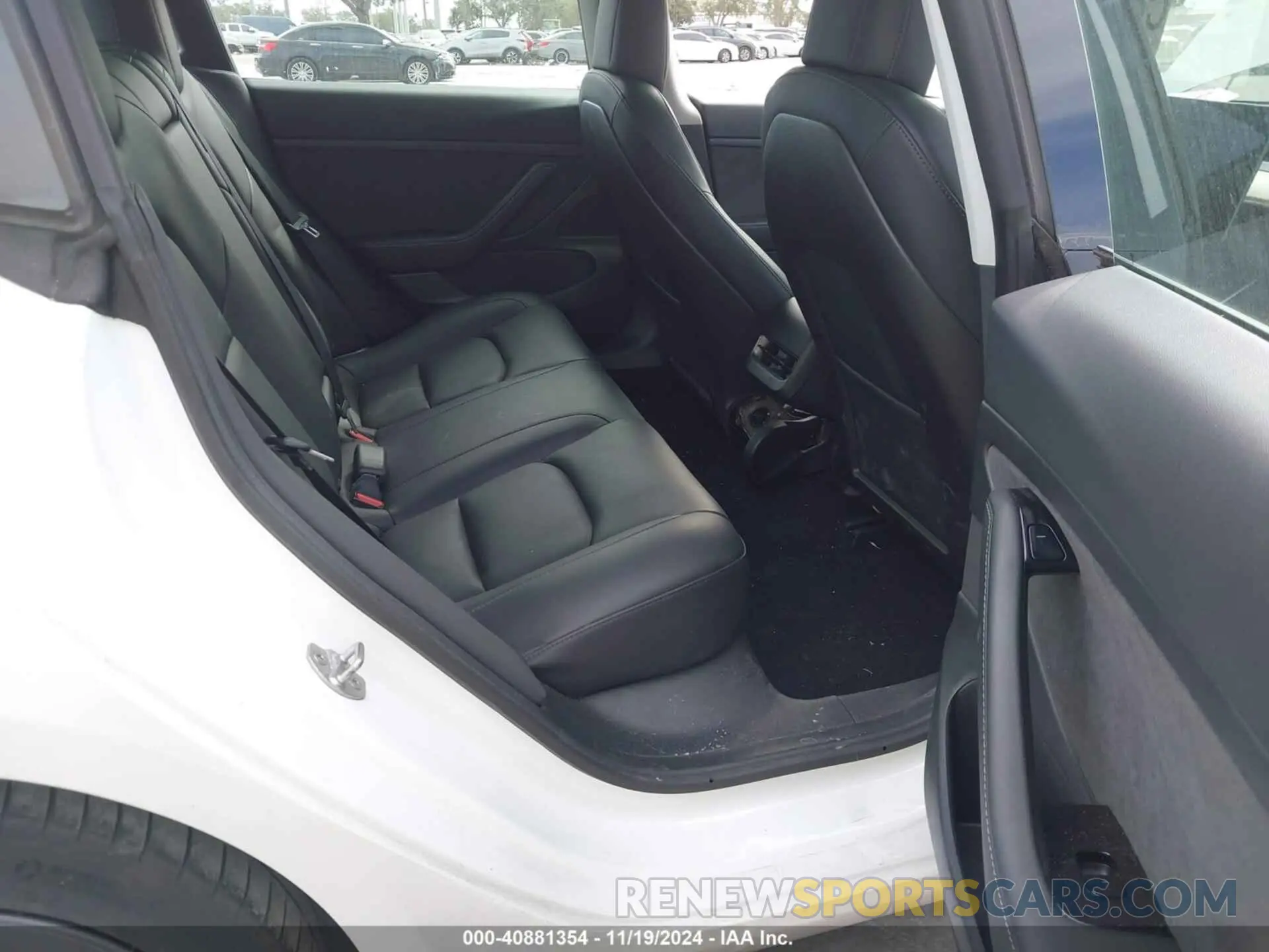 8 Photograph of a damaged car 5YJ3E1EA9LF737158 TESLA MODEL 3 2020