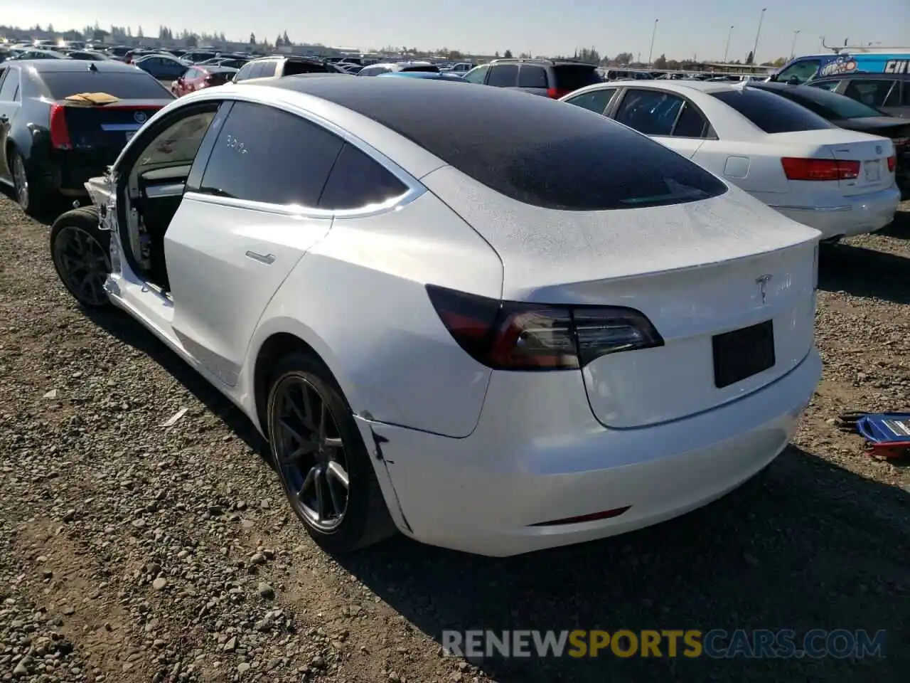 3 Photograph of a damaged car 5YJ3E1EA9LF738200 TESLA MODEL 3 2020