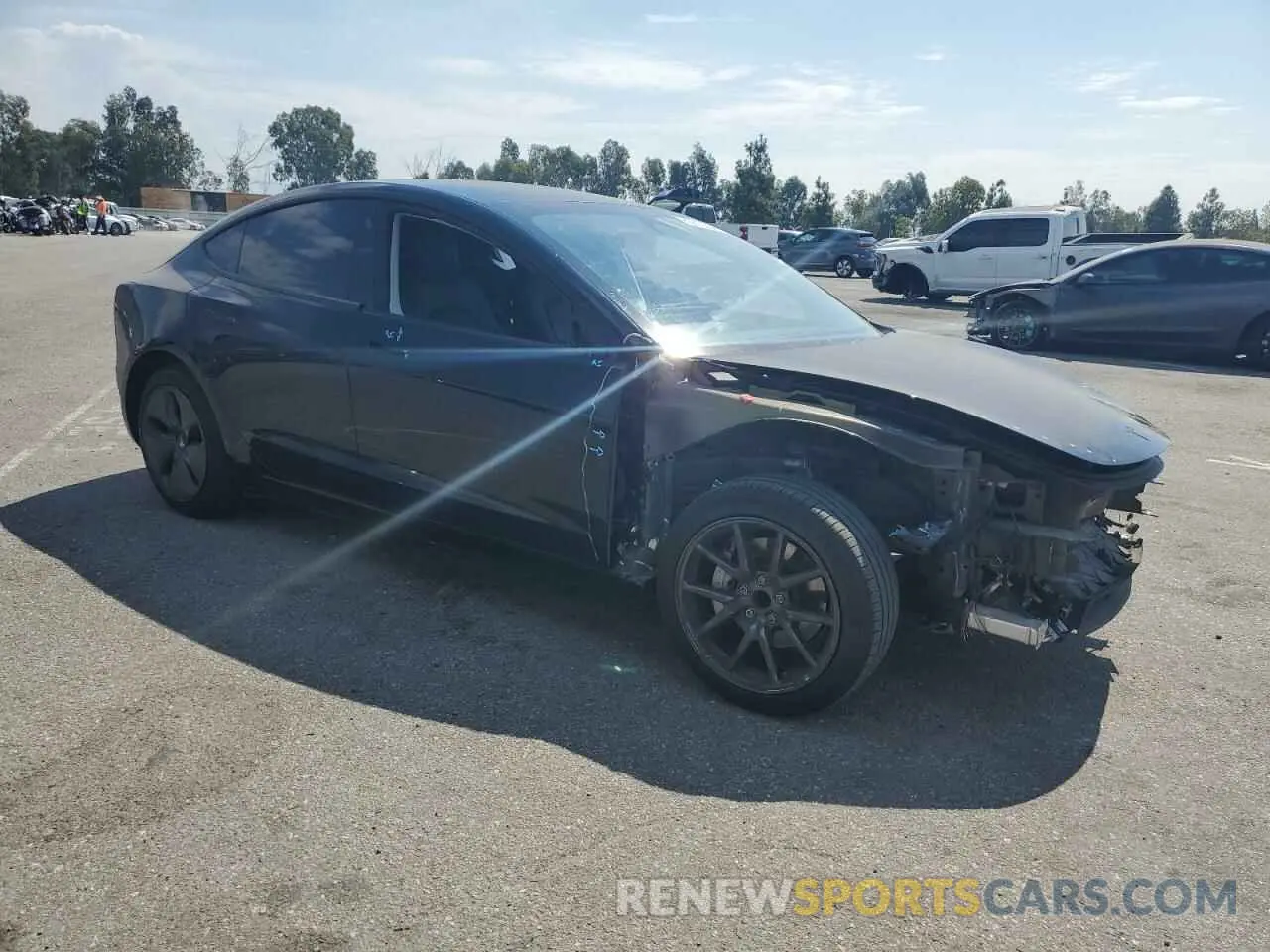 4 Photograph of a damaged car 5YJ3E1EA9LF743316 TESLA MODEL 3 2020