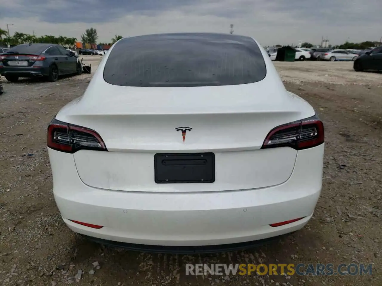 6 Photograph of a damaged car 5YJ3E1EA9LF793018 TESLA MODEL 3 2020