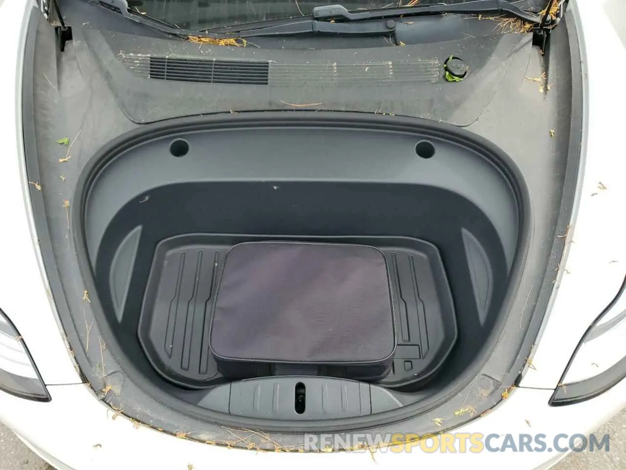 11 Photograph of a damaged car 5YJ3E1EA9LF797330 TESLA MODEL 3 2020