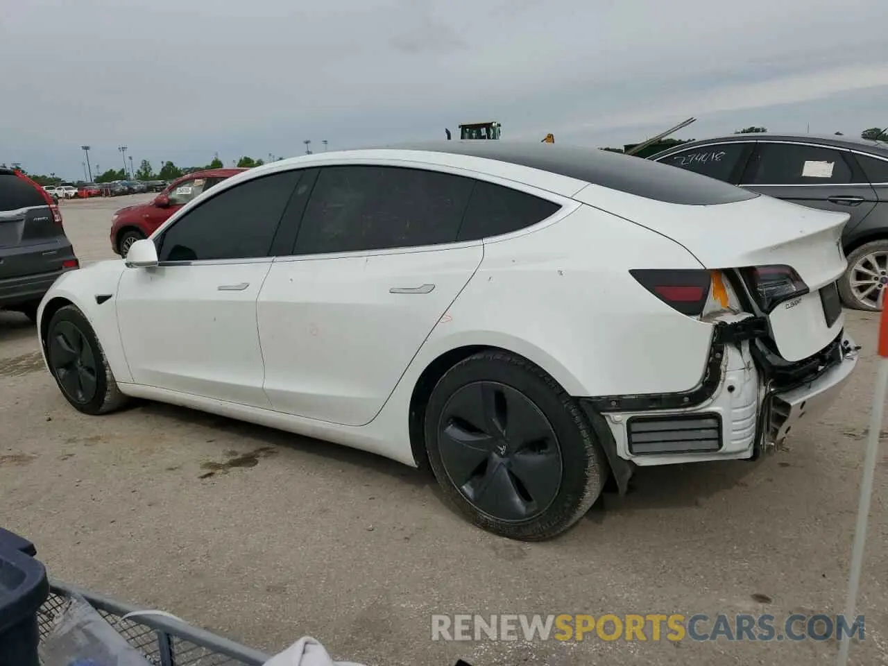 2 Photograph of a damaged car 5YJ3E1EA9LF797330 TESLA MODEL 3 2020