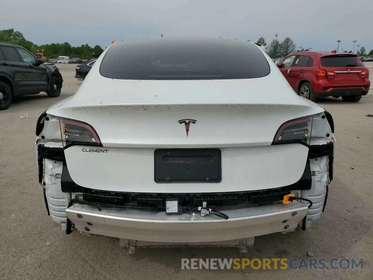 6 Photograph of a damaged car 5YJ3E1EA9LF797330 TESLA MODEL 3 2020
