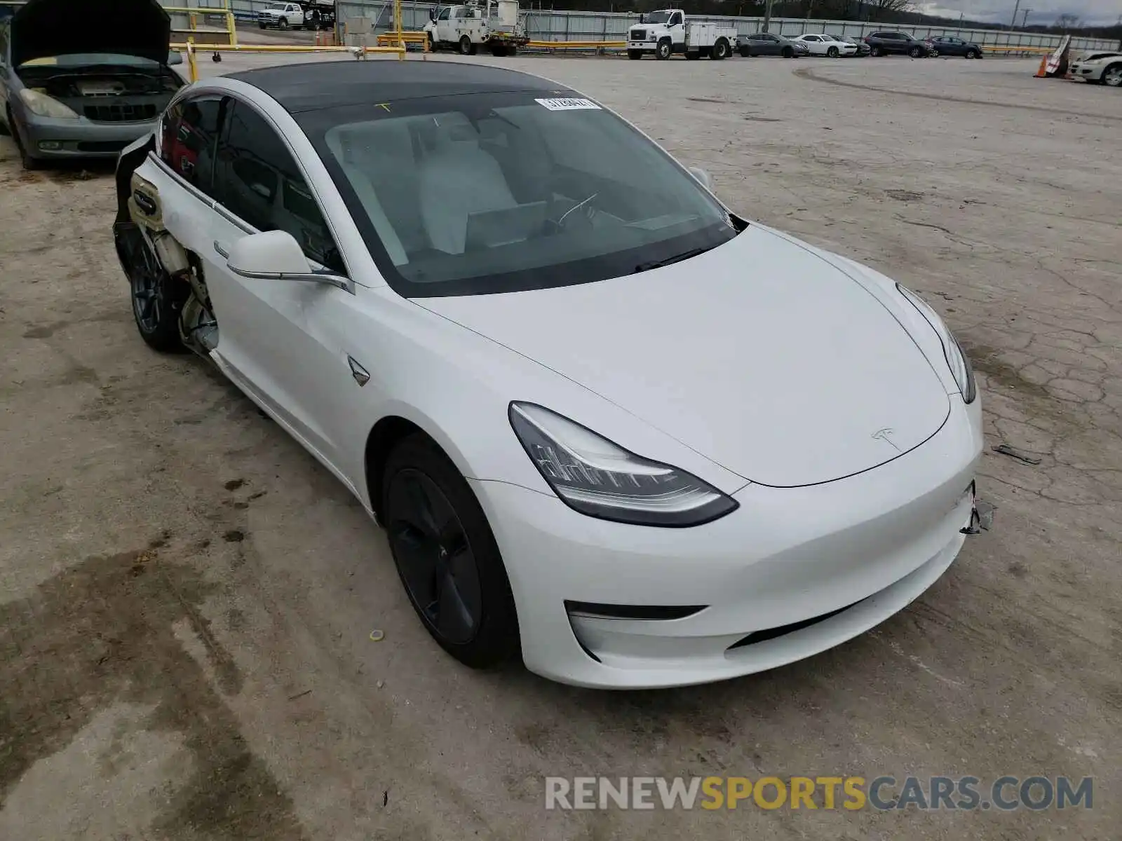 1 Photograph of a damaged car 5YJ3E1EA9LF797778 TESLA MODEL 3 2020