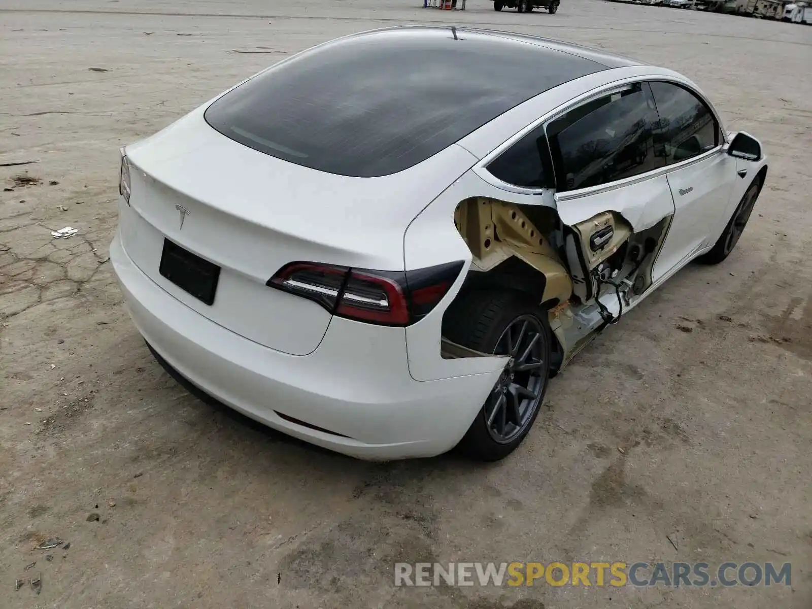 4 Photograph of a damaged car 5YJ3E1EA9LF797778 TESLA MODEL 3 2020