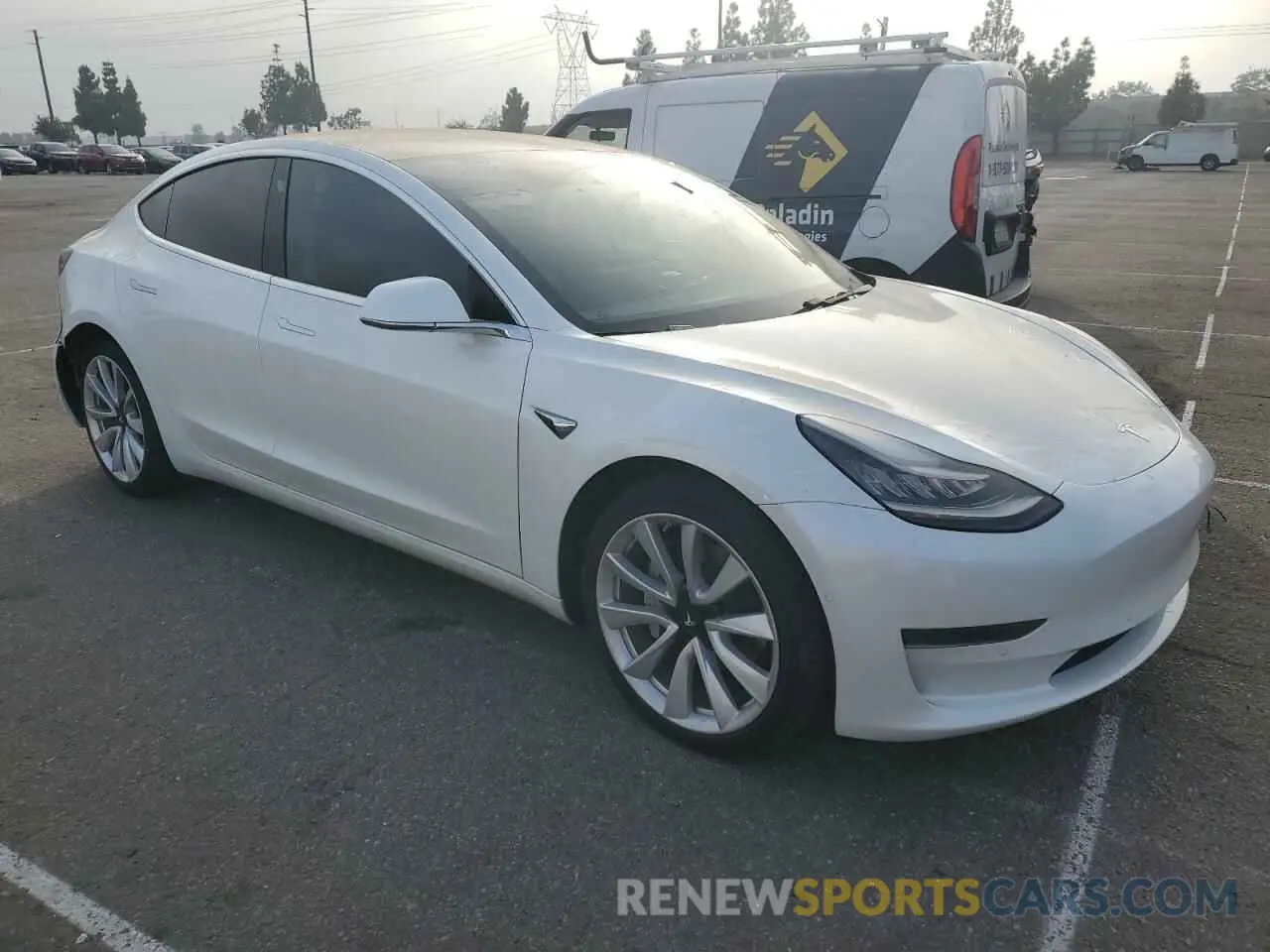 4 Photograph of a damaged car 5YJ3E1EA9LF806429 TESLA MODEL 3 2020