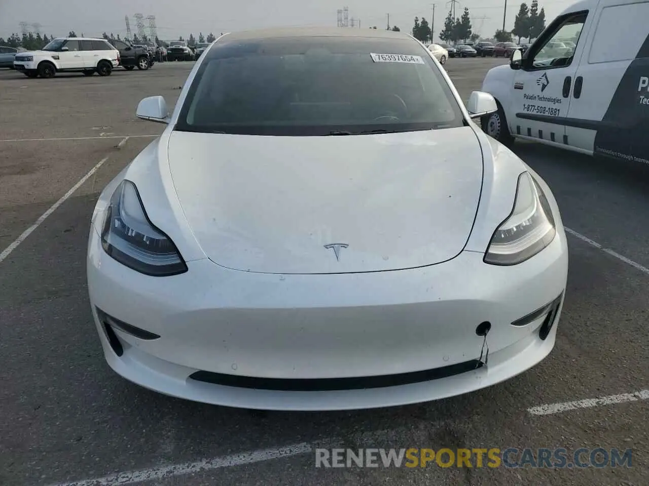 5 Photograph of a damaged car 5YJ3E1EA9LF806429 TESLA MODEL 3 2020