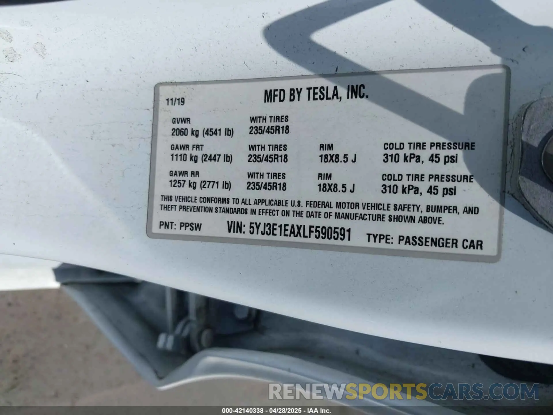9 Photograph of a damaged car 5YJ3E1EAXLF590591 TESLA MODEL 3 2020
