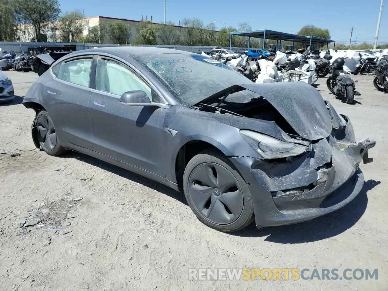 4 Photograph of a damaged car 5YJ3E1EAXLF591112 TESLA MODEL 3 2020