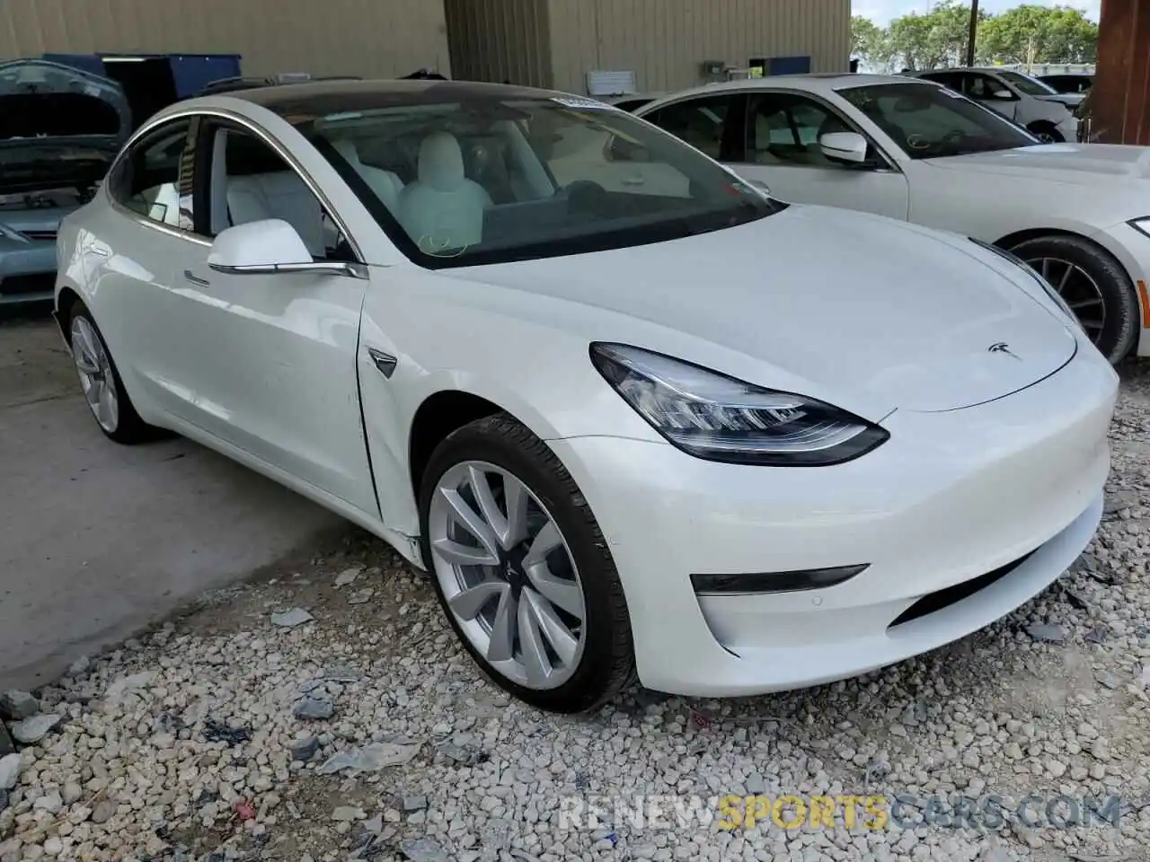 1 Photograph of a damaged car 5YJ3E1EAXLF591255 TESLA MODEL 3 2020