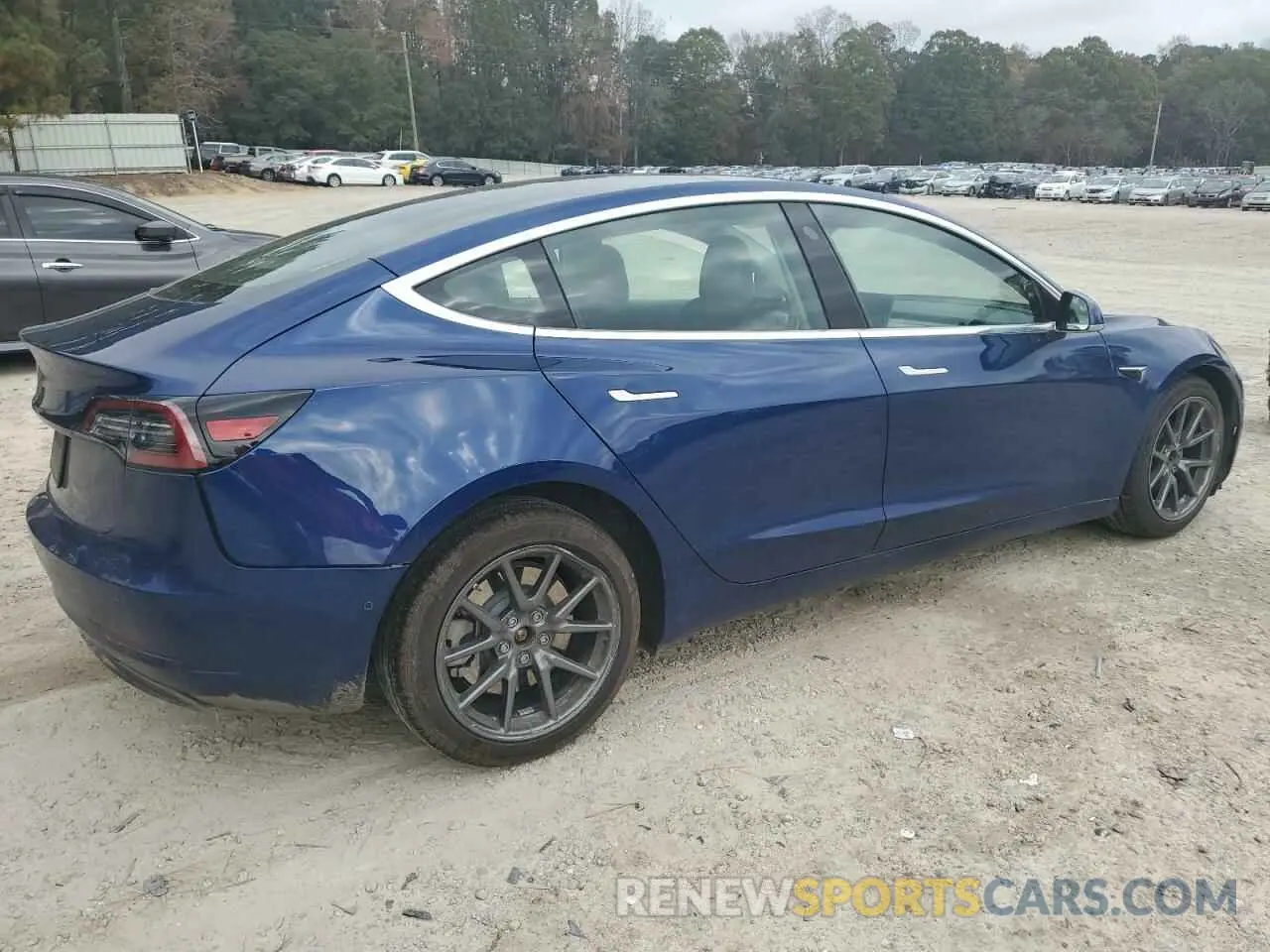 3 Photograph of a damaged car 5YJ3E1EAXLF597265 TESLA MODEL 3 2020