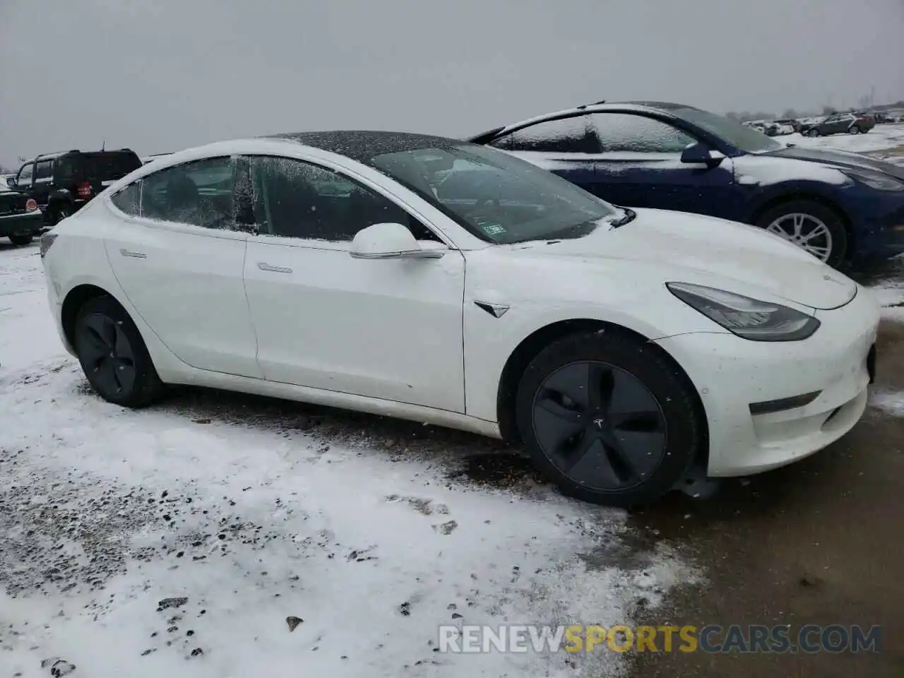 4 Photograph of a damaged car 5YJ3E1EAXLF598044 TESLA MODEL 3 2020