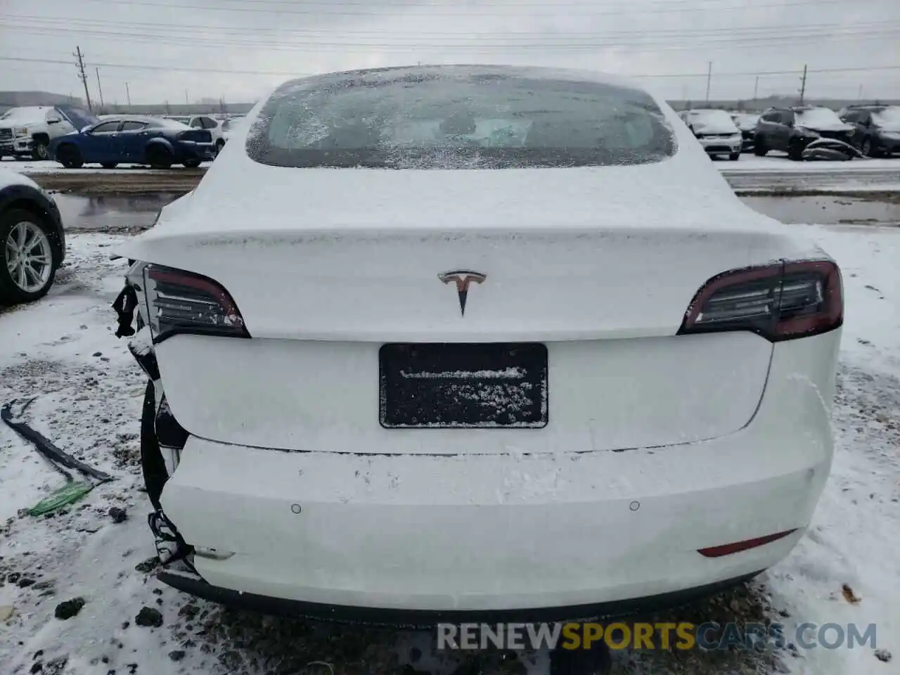 6 Photograph of a damaged car 5YJ3E1EAXLF598044 TESLA MODEL 3 2020