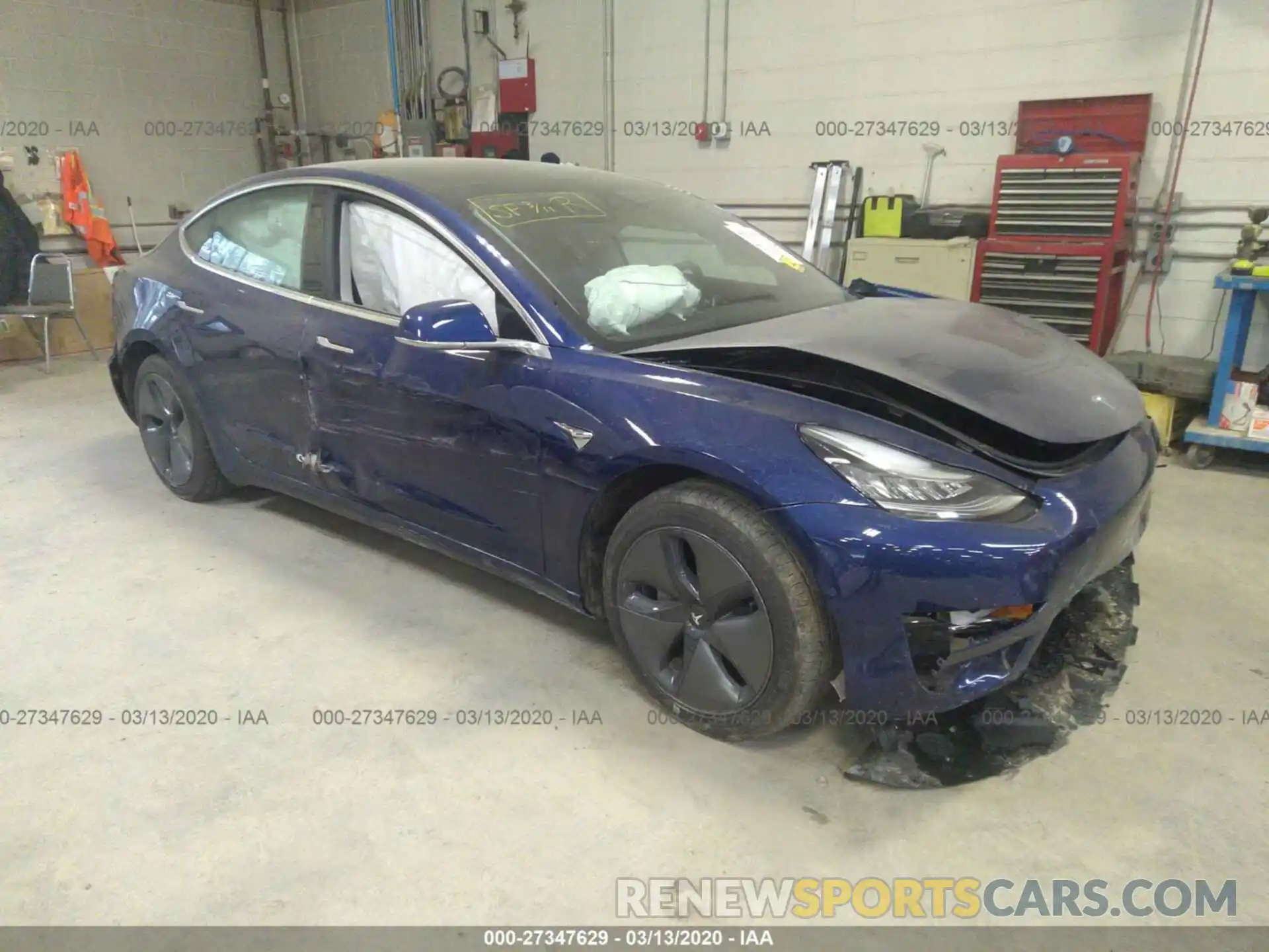 1 Photograph of a damaged car 5YJ3E1EAXLF612055 TESLA MODEL 3 2020