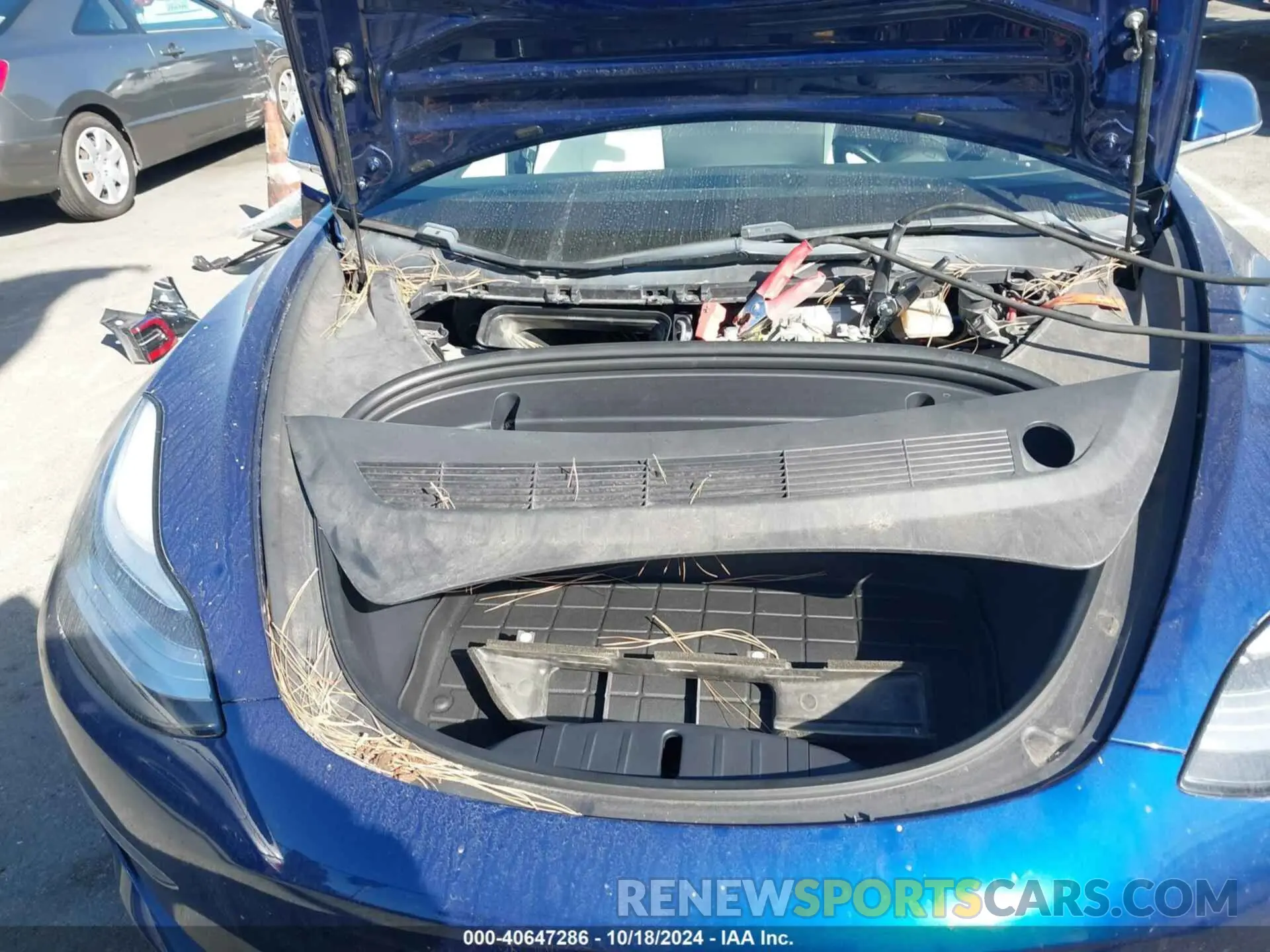 10 Photograph of a damaged car 5YJ3E1EAXLF615151 TESLA MODEL 3 2020