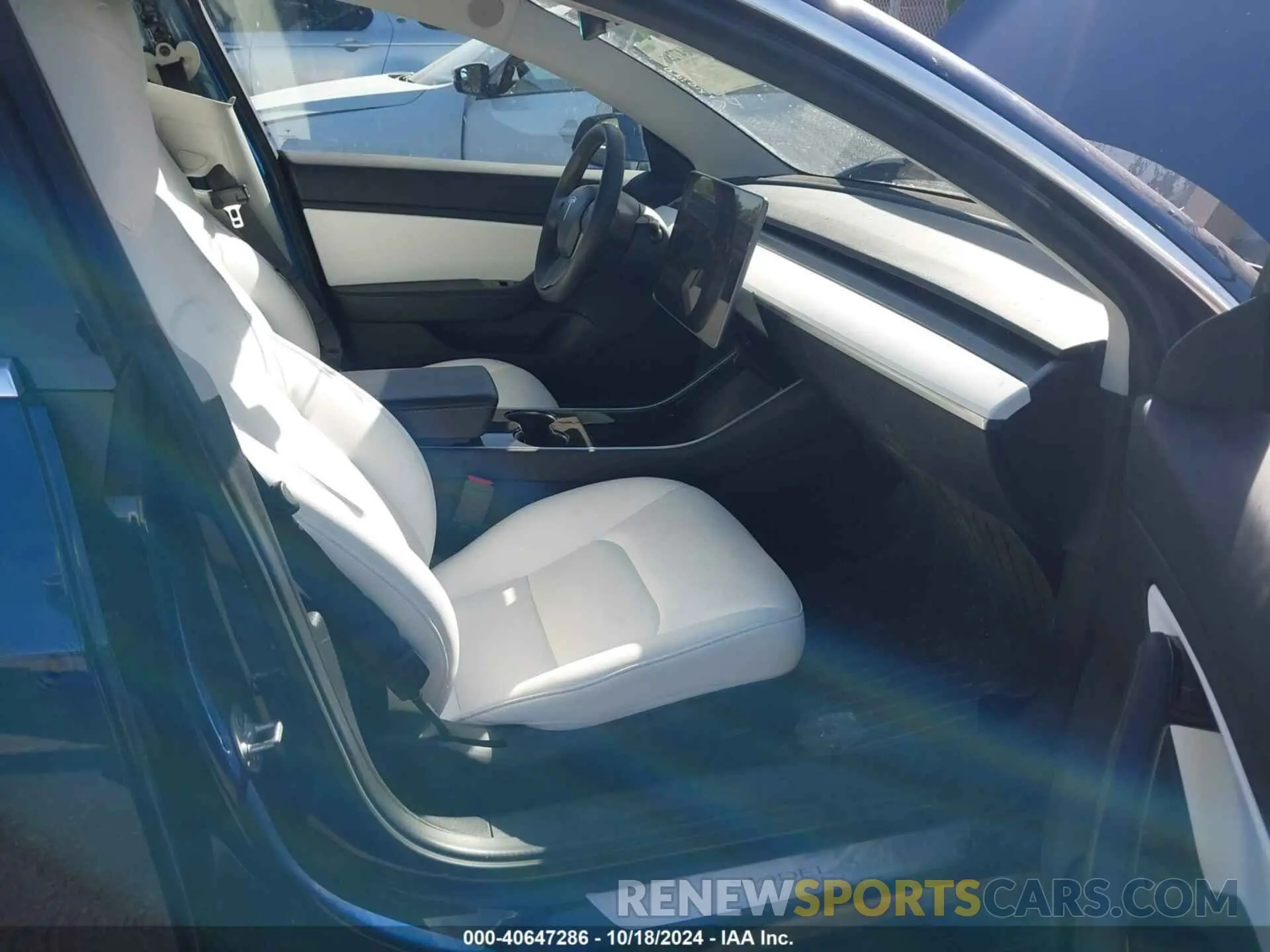 5 Photograph of a damaged car 5YJ3E1EAXLF615151 TESLA MODEL 3 2020