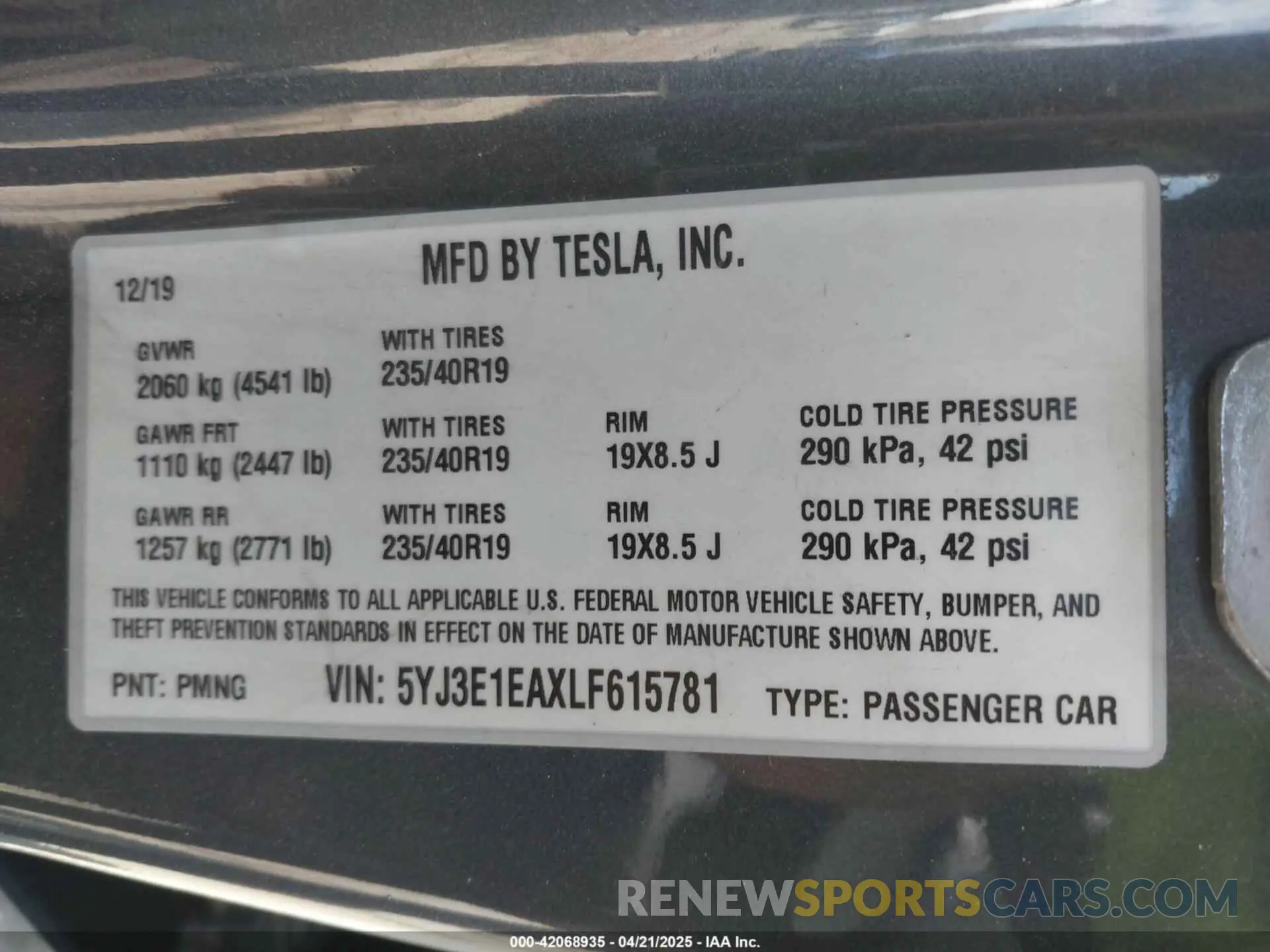 9 Photograph of a damaged car 5YJ3E1EAXLF615781 TESLA MODEL 3 2020