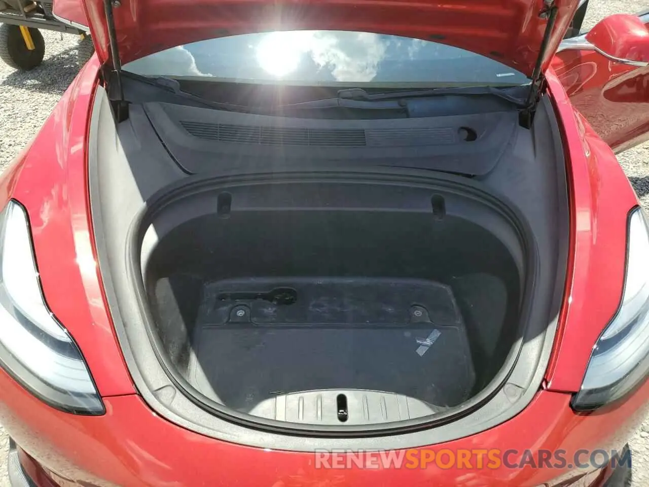 11 Photograph of a damaged car 5YJ3E1EAXLF630846 TESLA MODEL 3 2020