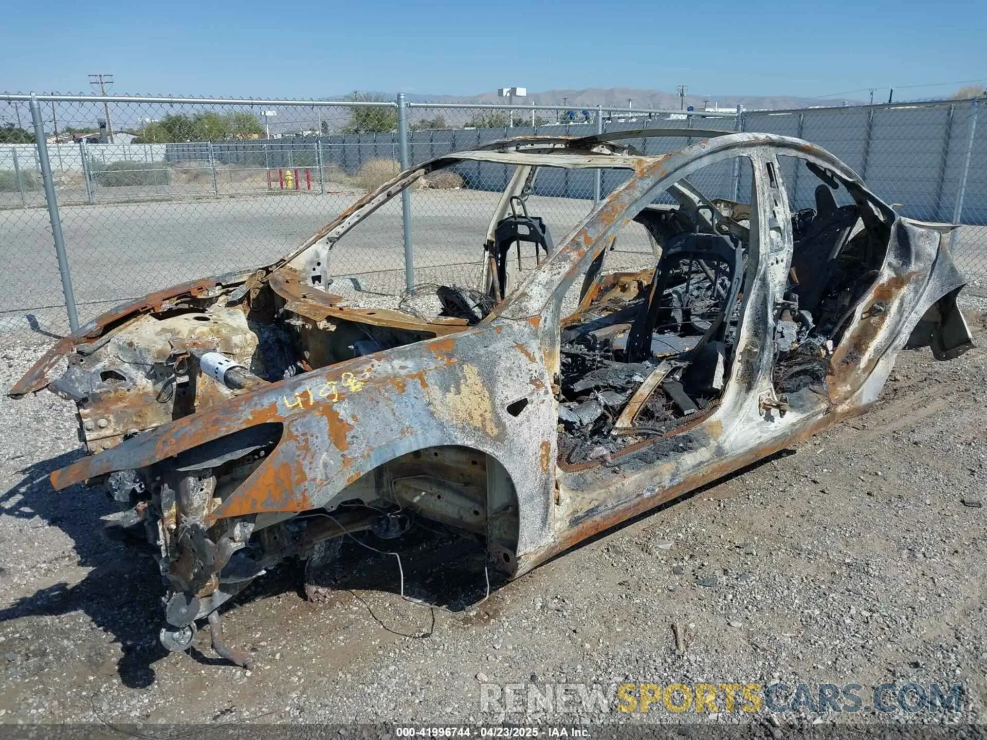 2 Photograph of a damaged car 5YJ3E1EAXLF631446 TESLA MODEL 3 2020