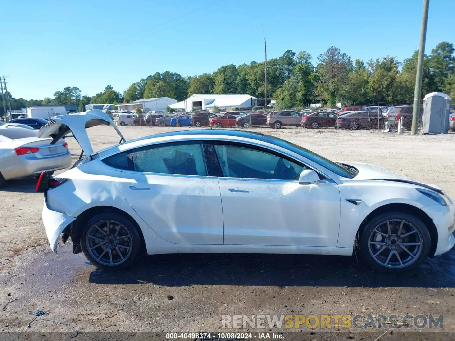 12 Photograph of a damaged car 5YJ3E1EAXLF632466 TESLA MODEL 3 2020