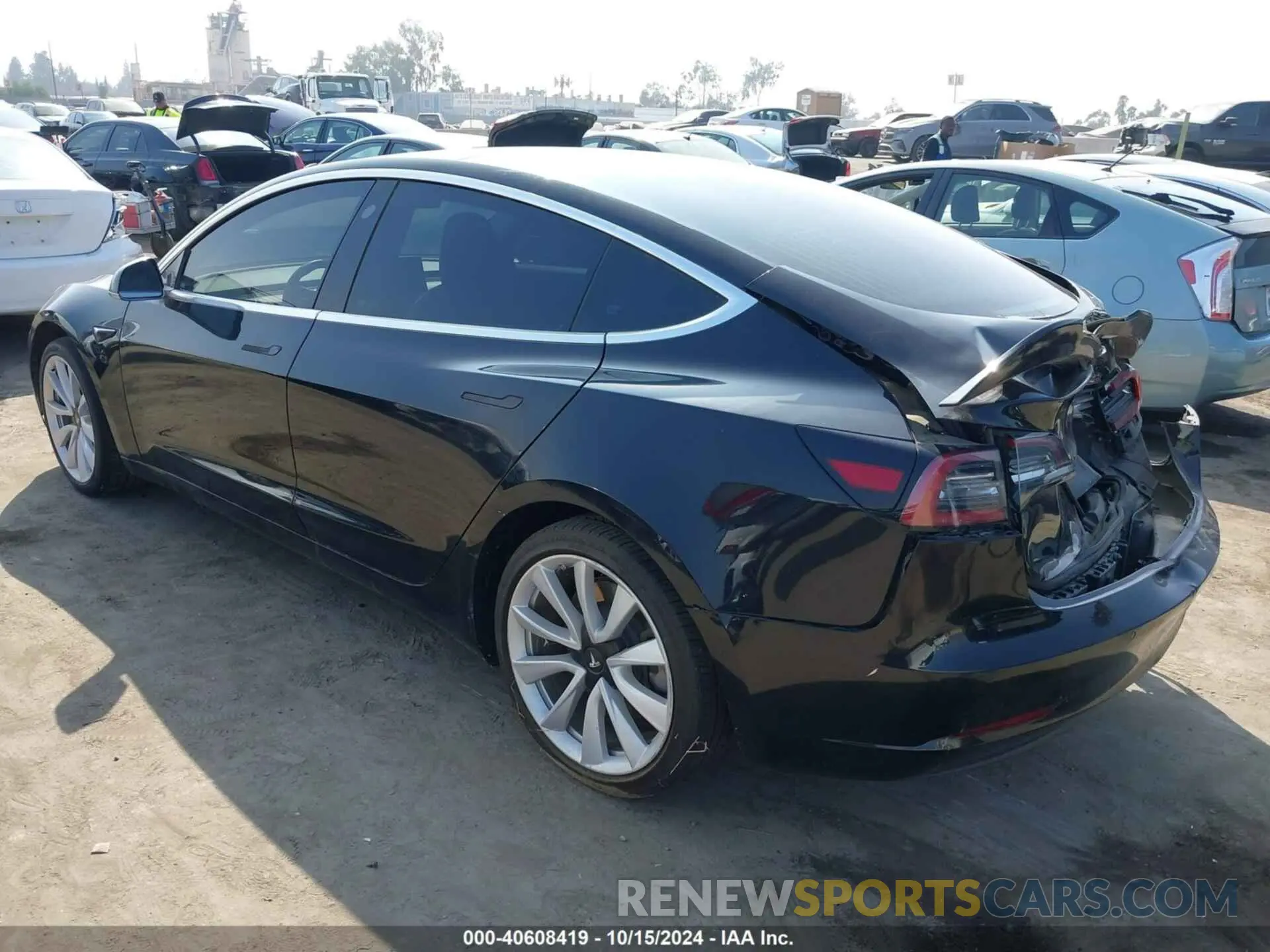 3 Photograph of a damaged car 5YJ3E1EAXLF645511 TESLA MODEL 3 2020