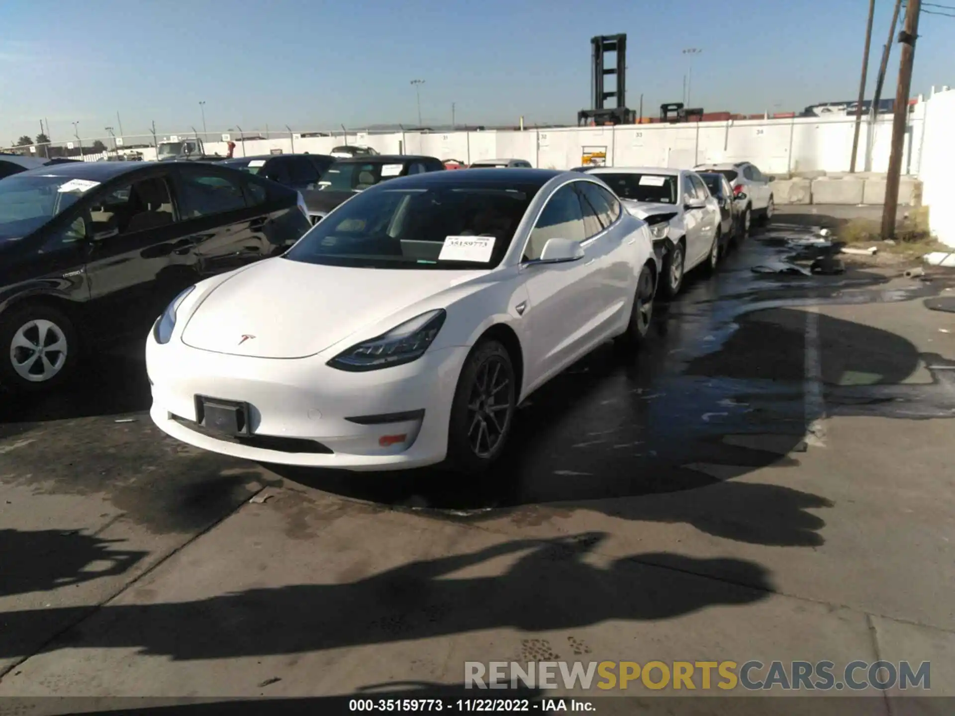 2 Photograph of a damaged car 5YJ3E1EAXLF660428 TESLA MODEL 3 2020