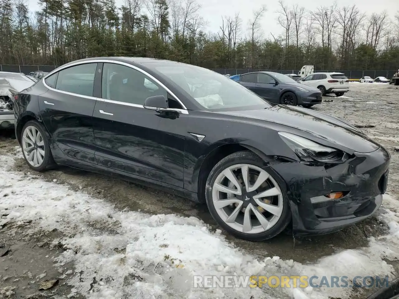 4 Photograph of a damaged car 5YJ3E1EAXLF661031 TESLA MODEL 3 2020