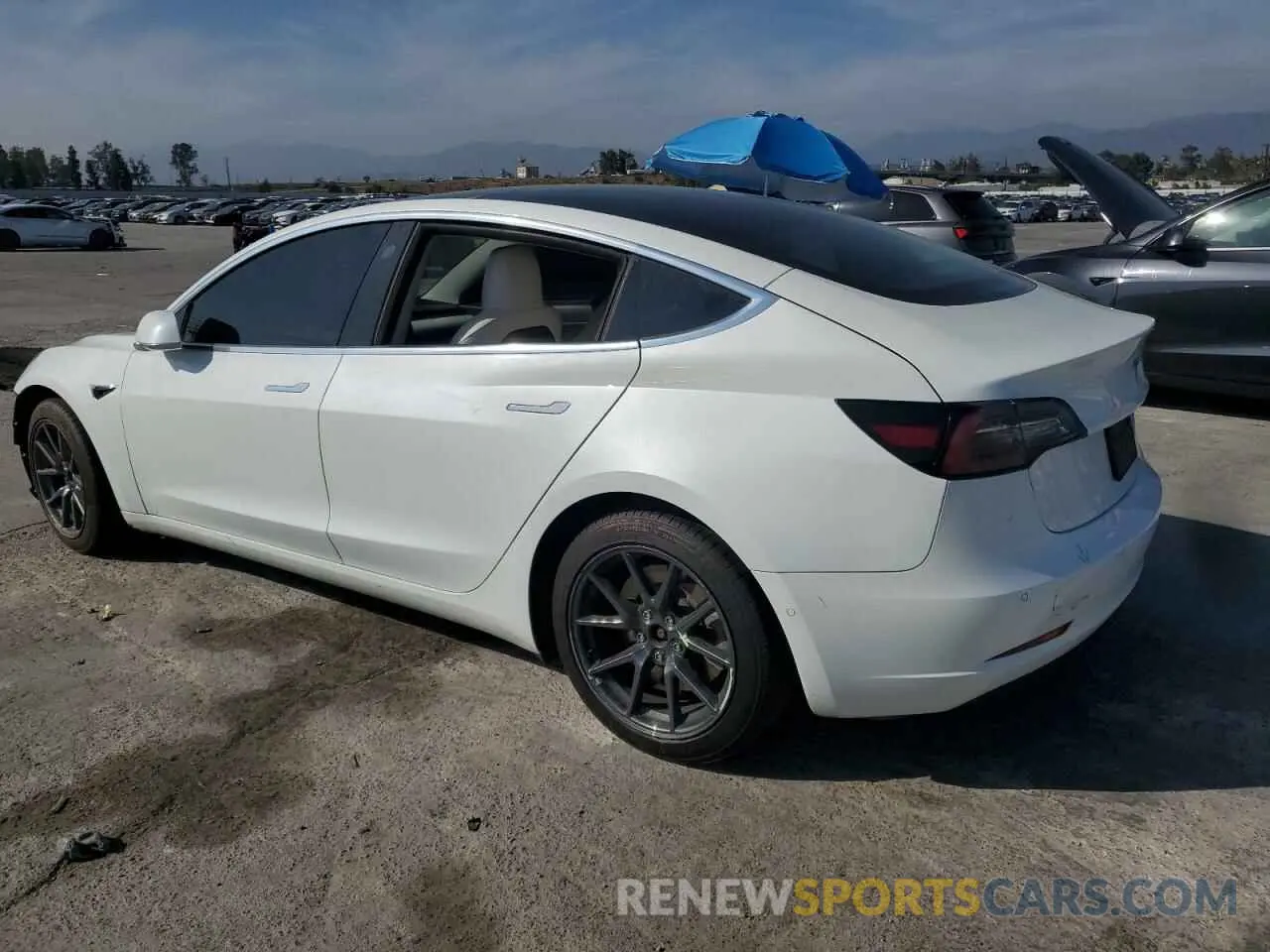 2 Photograph of a damaged car 5YJ3E1EAXLF706243 TESLA MODEL 3 2020