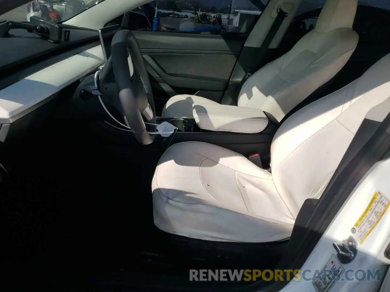 7 Photograph of a damaged car 5YJ3E1EAXLF706243 TESLA MODEL 3 2020