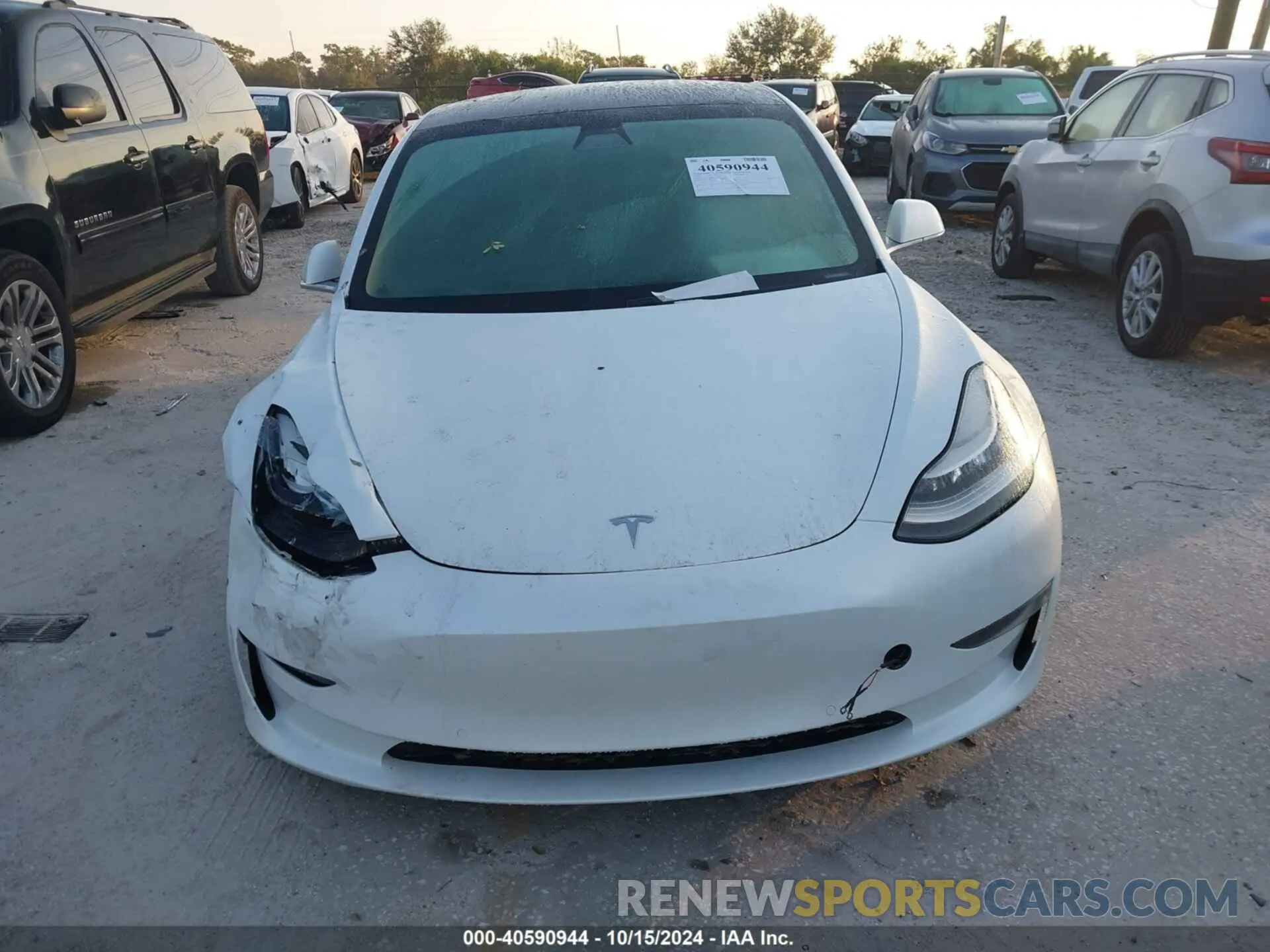 12 Photograph of a damaged car 5YJ3E1EAXLF709160 TESLA MODEL 3 2020