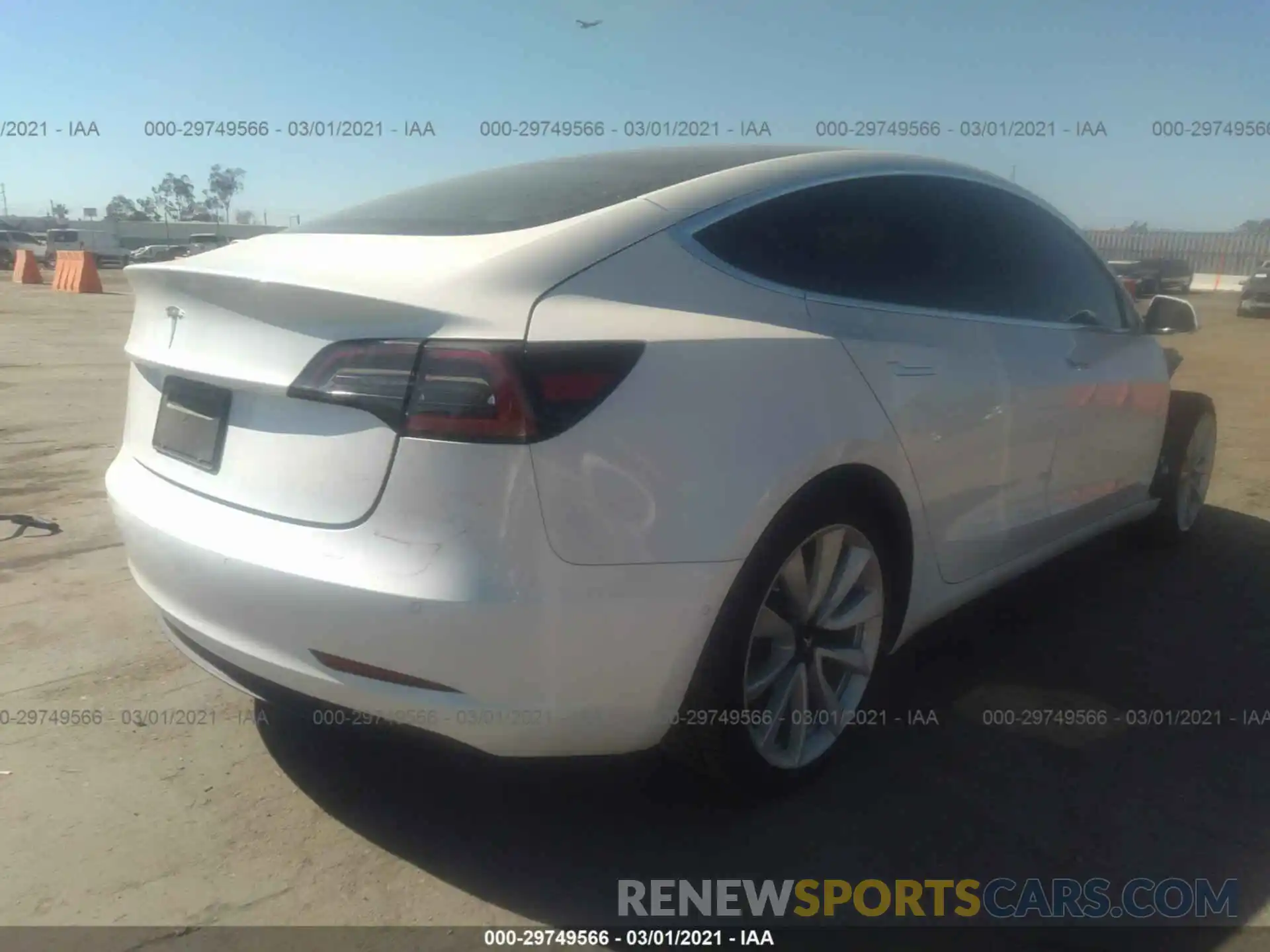 4 Photograph of a damaged car 5YJ3E1EAXLF717727 TESLA MODEL 3 2020