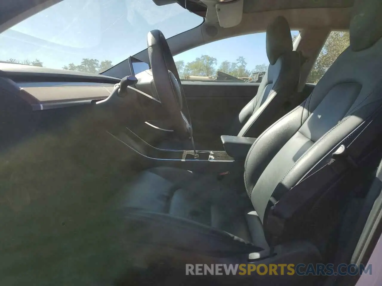 7 Photograph of a damaged car 5YJ3E1EAXLF736973 TESLA MODEL 3 2020