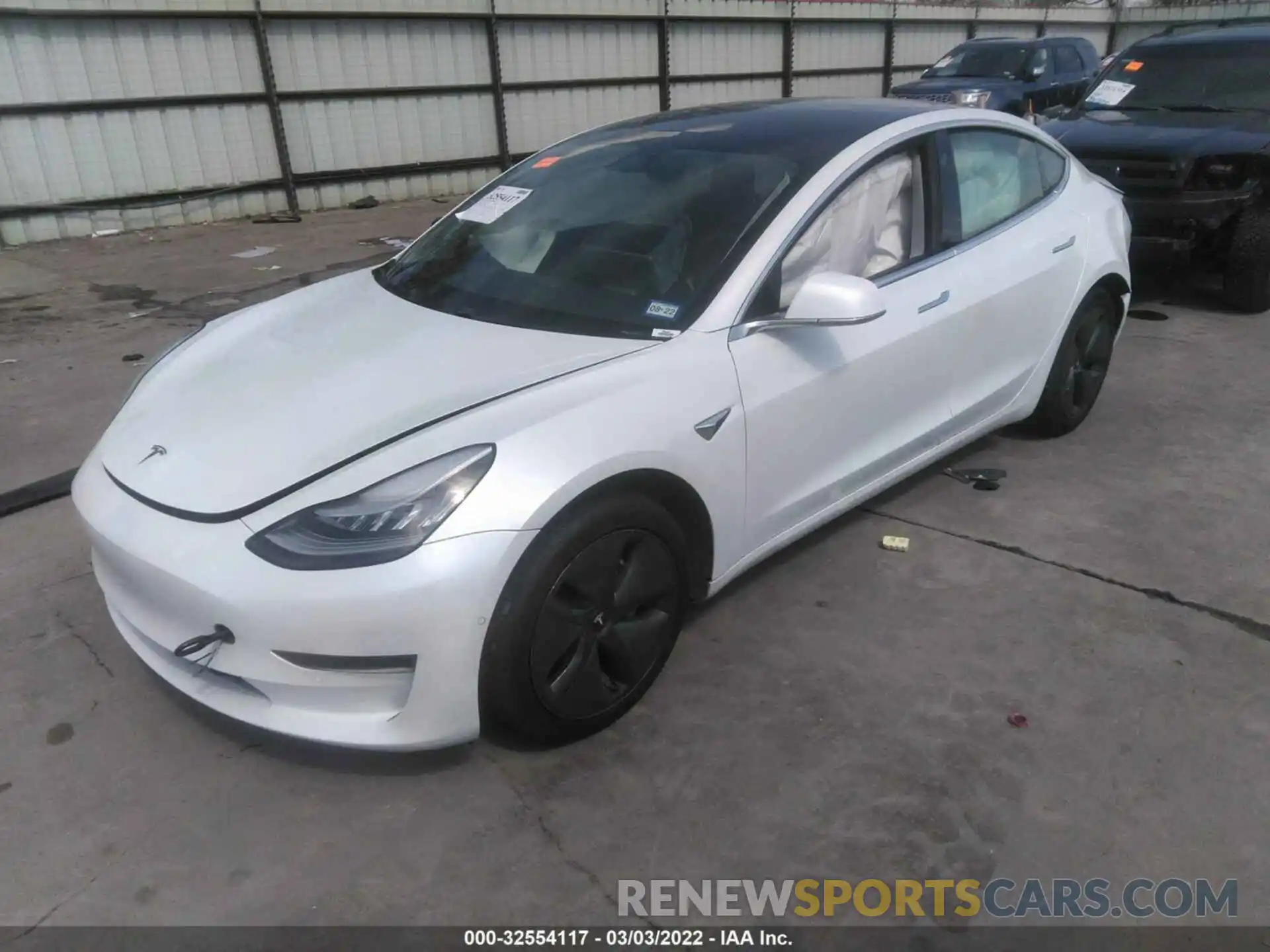 2 Photograph of a damaged car 5YJ3E1EAXLF737511 TESLA MODEL 3 2020