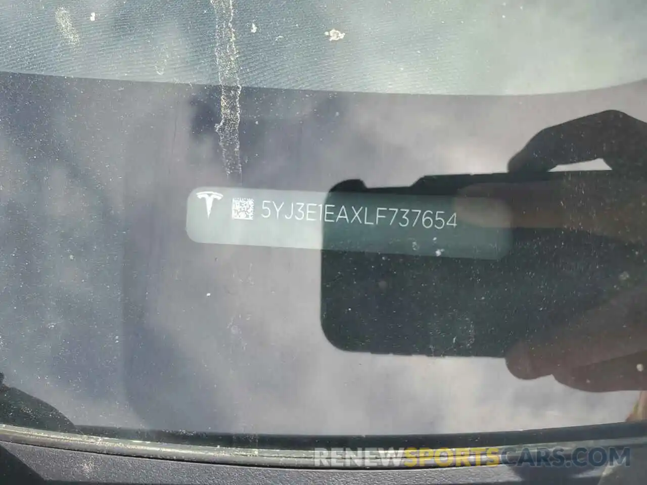 12 Photograph of a damaged car 5YJ3E1EAXLF737654 TESLA MODEL 3 2020