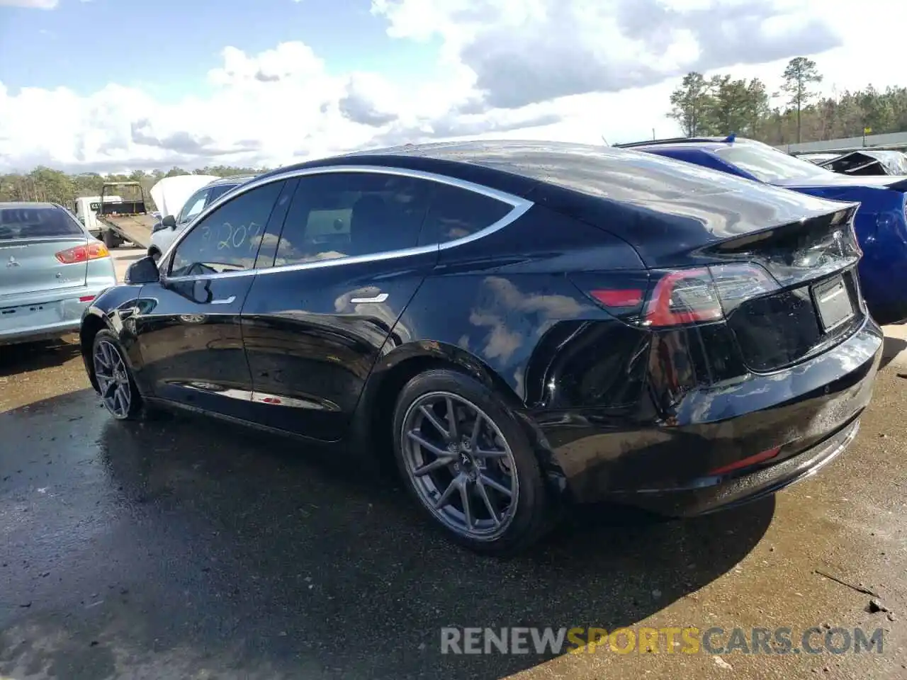 2 Photograph of a damaged car 5YJ3E1EAXLF739002 TESLA MODEL 3 2020